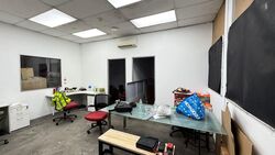 Tuas Avenue 11 (D22), Warehouse #446296681